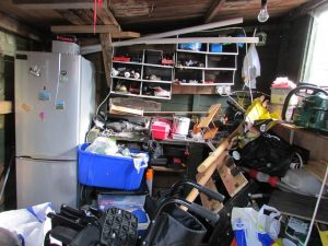 clutter stuff on the basement